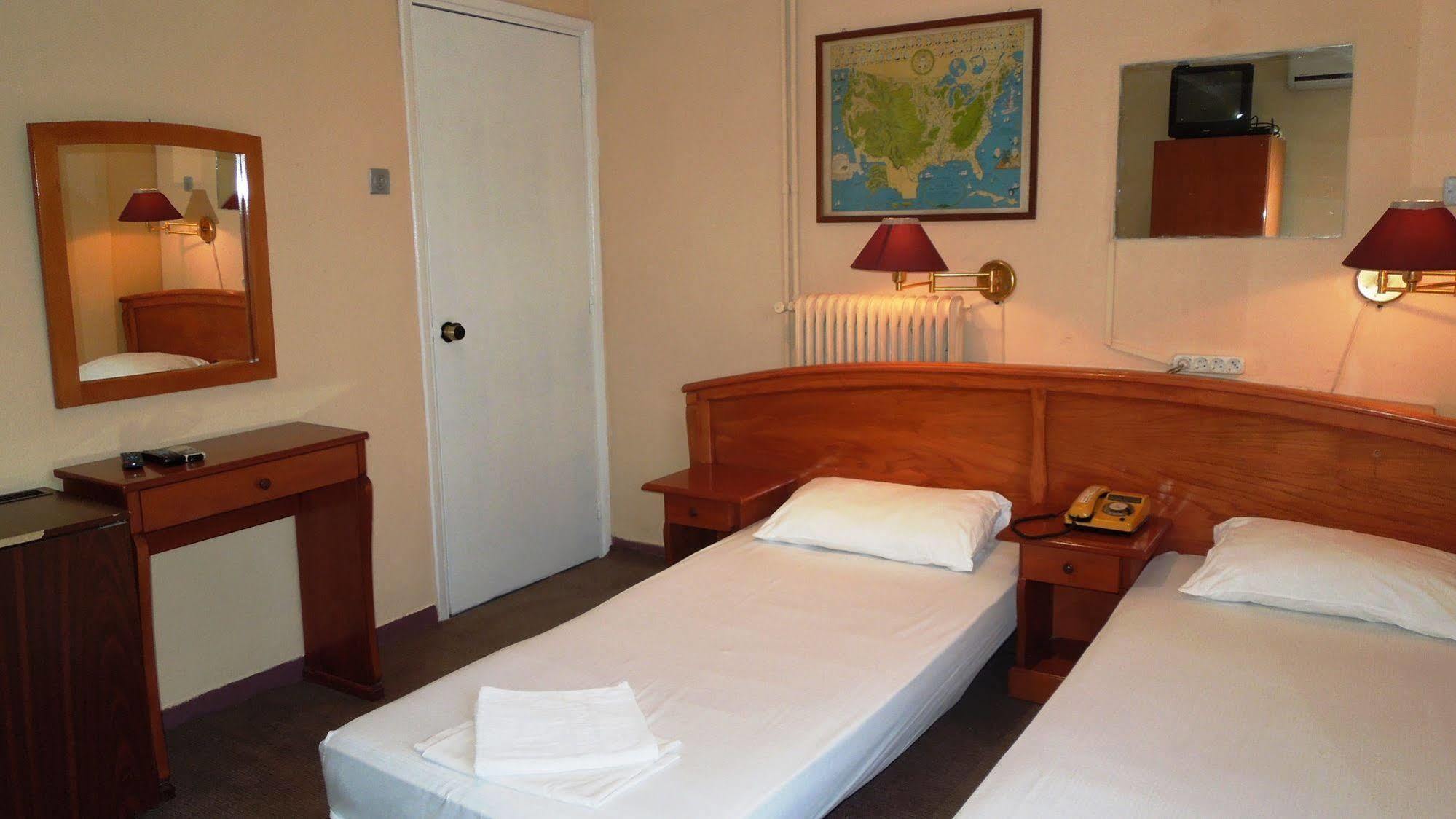 Miramare Hotel Atina Dış mekan fotoğraf